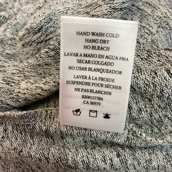 NWOT Rails Rag Hem Tee - Picture 12 of 12